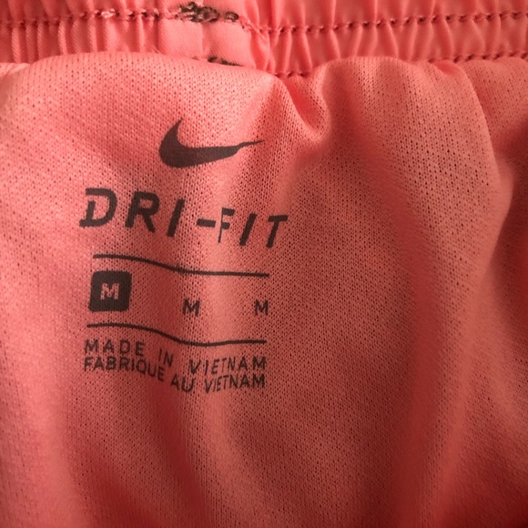 Nike Shorts - Picture 2 of 2